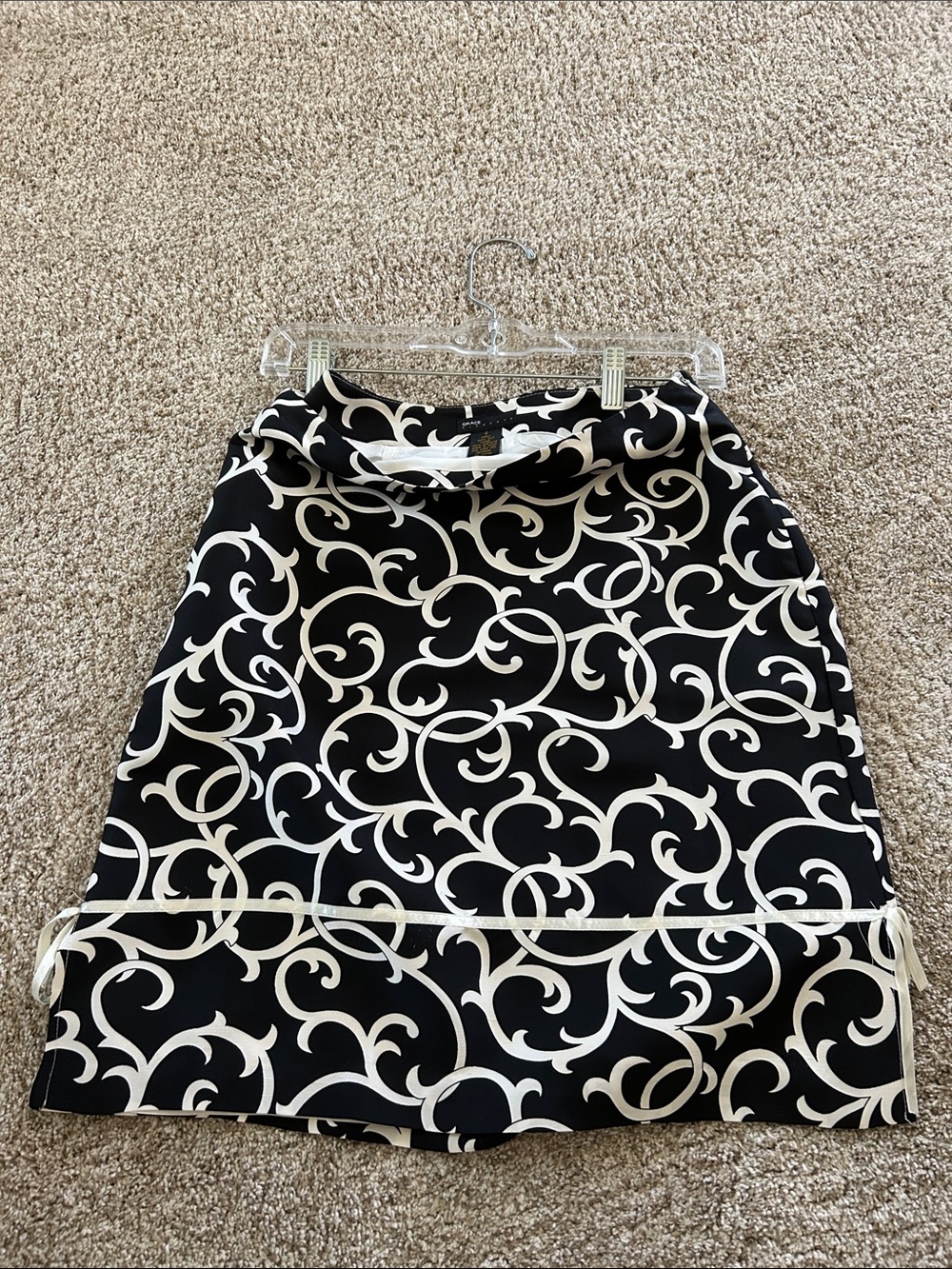 Black & White Swirl Print Women's Skirt